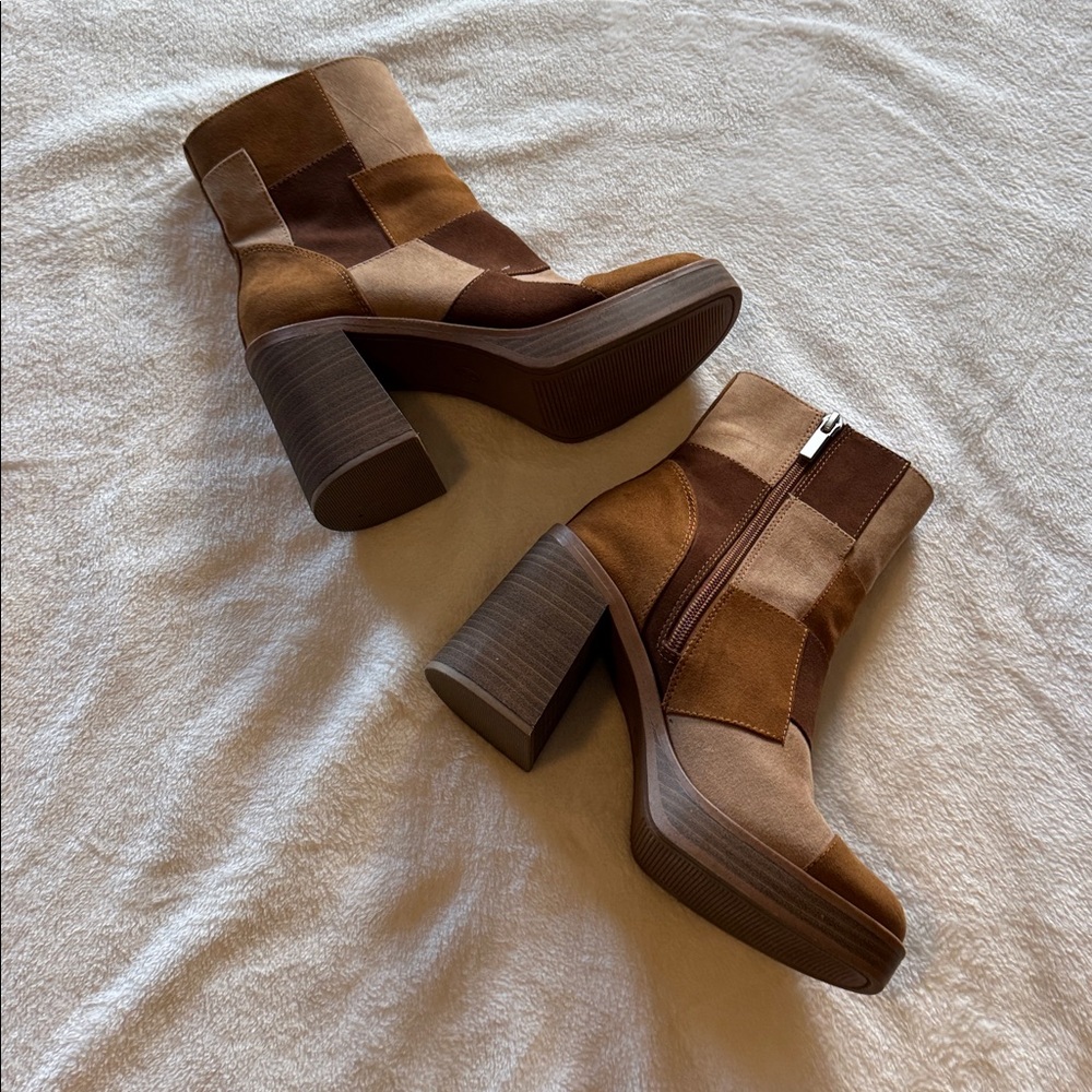 Universal Thread brown & tan patchwork block heel… - image 2